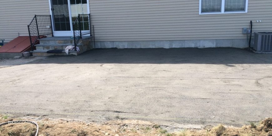 4 patio-paver-bulkhead in Framinghan