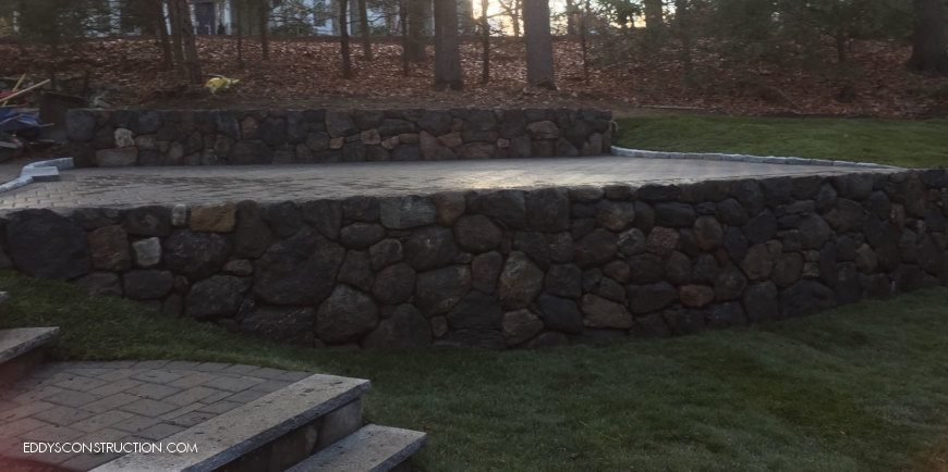 5 patios in Wellesley