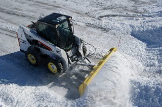 Commercial Snow Plowing in Framinghan